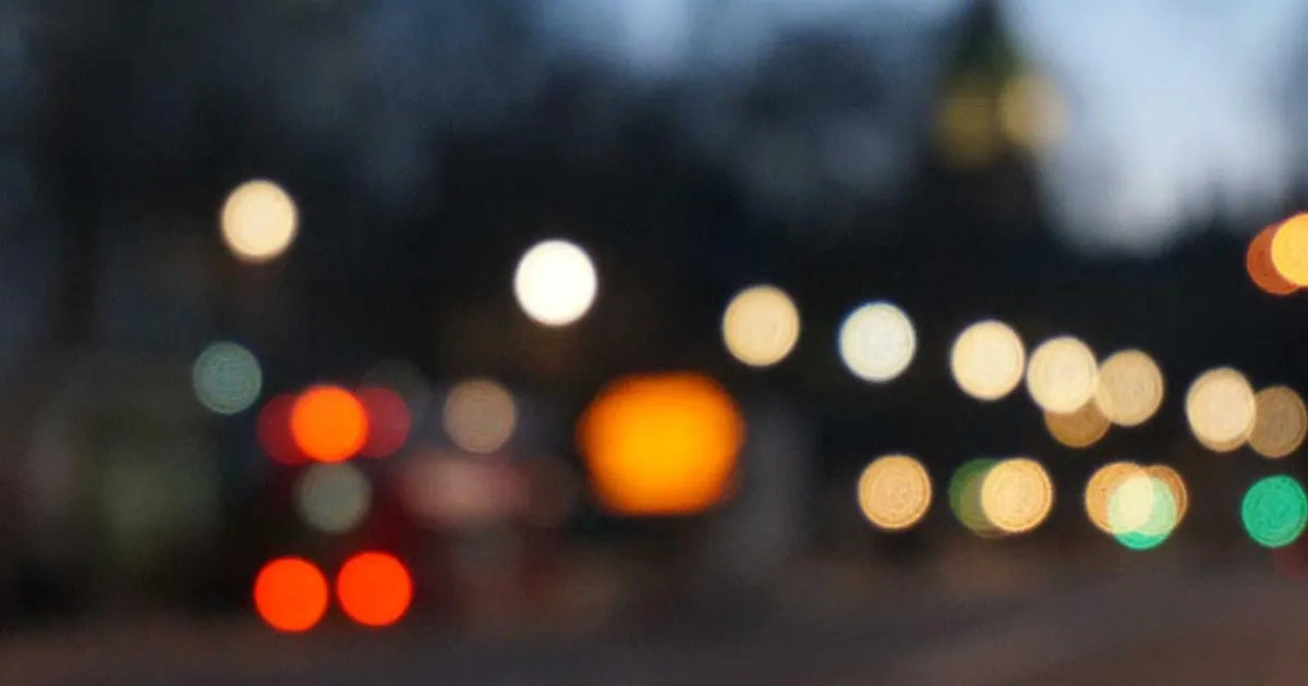 Tirzepatide vs Traditional GLP-1 Agonists - peptide research illustration